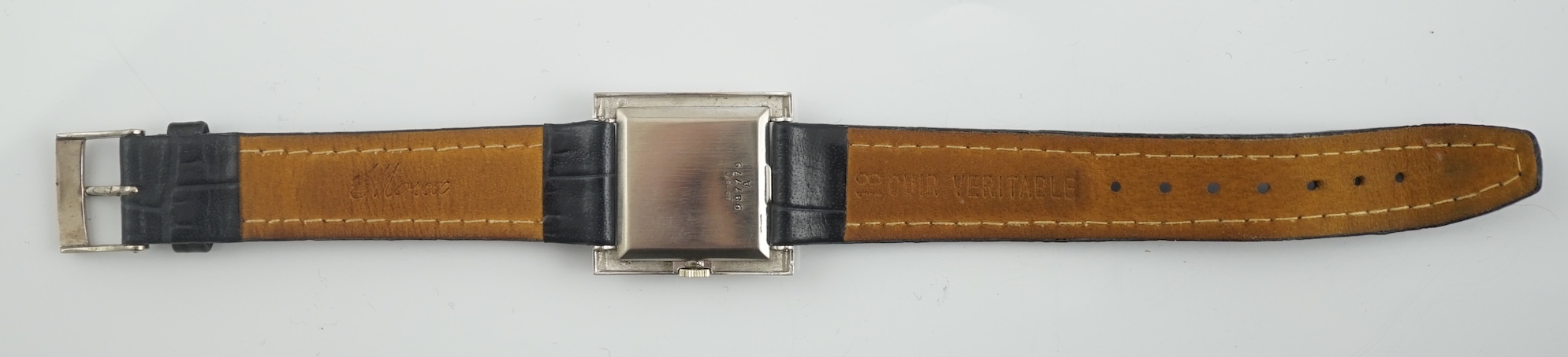 A gentleman's 18ct white gold Jaeger LeCoultre manual wind dress wrist watch